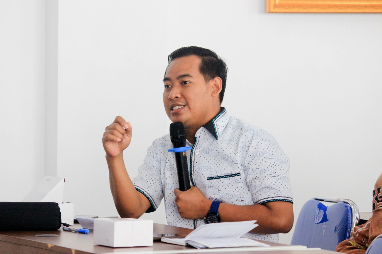 Mutholib Tekankan Akurasi Data Pemilih dalam Rapat Pleno PDPB Triwulan III