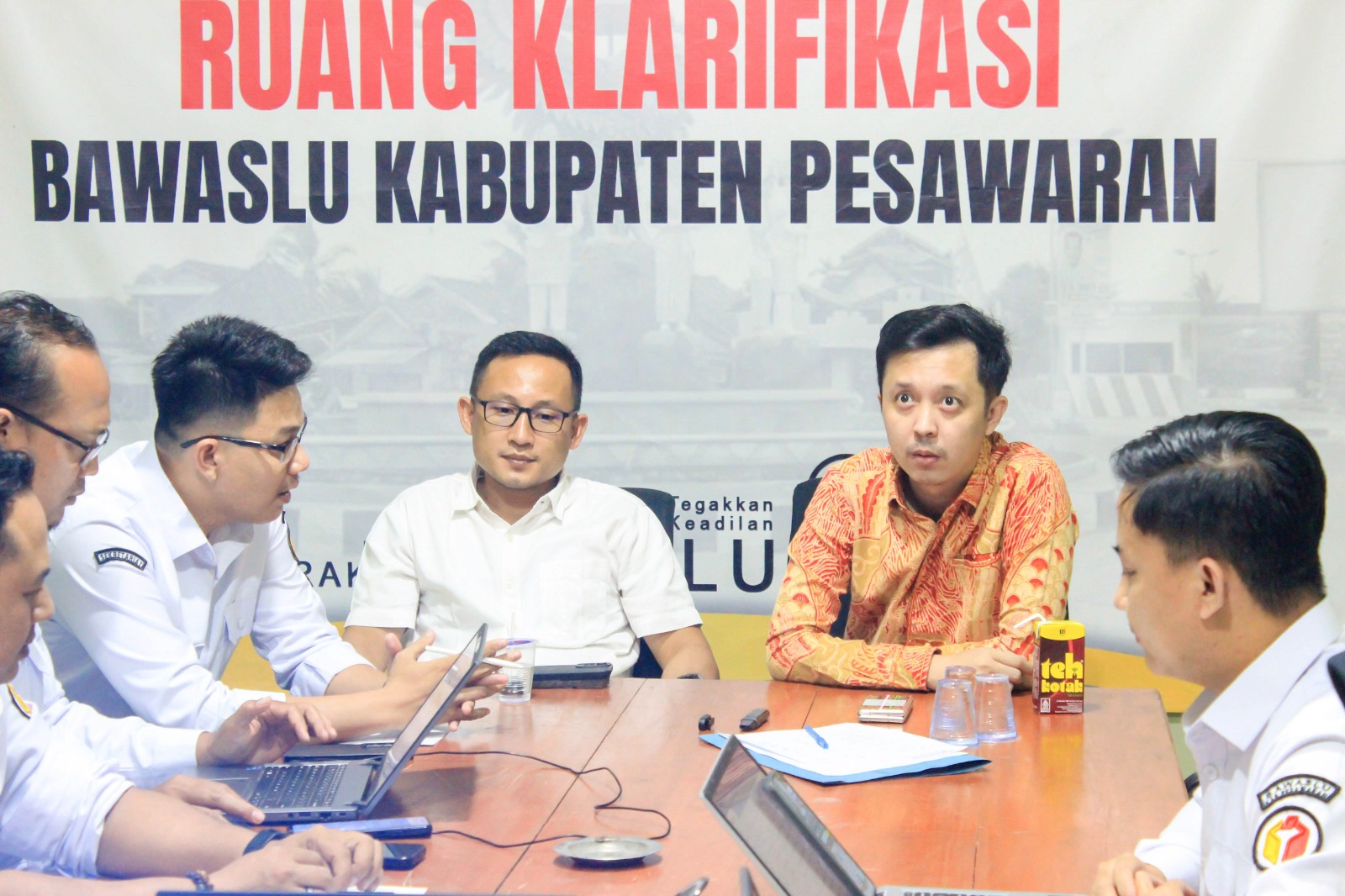 Evaluasi Kinerja Mingguan, Bawaslu Kabupaten Pesawaran Perkuat Koordinasi dan Kualitas Kelembagaan