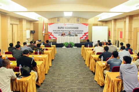 Bawaslu Pesawaran Gelar Rapat Evaluasi Penanganan Pelanggaran Pilkada 2024