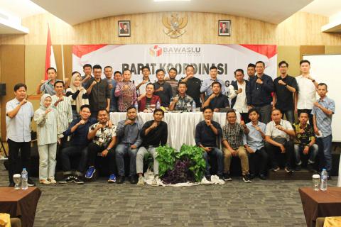 Bawaslu Pesawaran Gelar Rapat Evaluasi Penanganan Pelanggaran Pilkada 2024