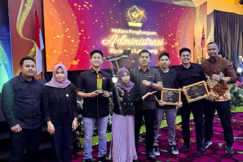 Bawaslu Pesawaran Ukir Prestasi di Ajang Malam Penghargaan Administrasi Bawaslu Lampung 2025