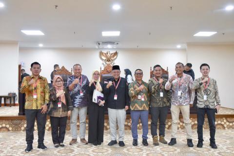 Bawaslu Pesawaran Didampingi Totok Hariyono Hadiri Sidang PHPU di Mahkamah Konstitusi