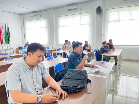Bawaslu Pesawaran Hadiri Rapat Koordinasi Persiapan Pendaftaran Calon Pengganti Pasca Putusan MK