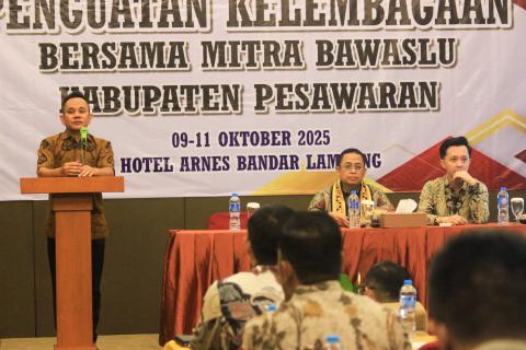 Puadi Tekankan Peran Masyarakat dalam Memperkuat Kualitas Hukum dan Demokrasi di Pesawaran