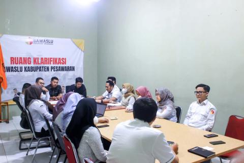 Jaga Kinerja Tetap Efektif dan Terukur, Bawaslu Kabupaten Pesawaran Gelar Evaluasi Kinerja