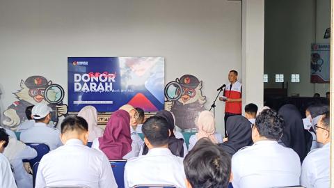 Maknai HUT Bawaslu ke-18, Bawaslu Kabupaten Pesawaran Ikut Aksi Donor Darah