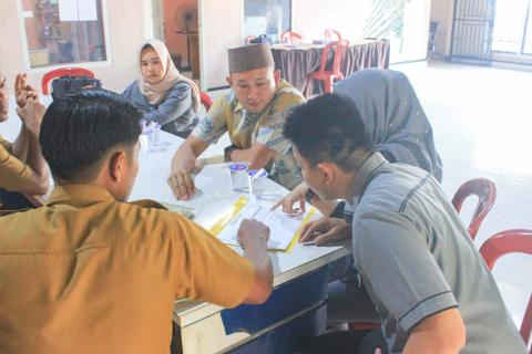 Pajril Fatra Dorong Akurasi Data Pemilih Melalui Uji Petik di Desa Bernung dan Desa Taman Sari