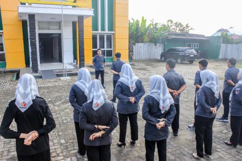 Awali Aktivitas Kerja, Bawaslu Kabupaten Pesawaran Gelar Apel Pagi