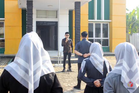 Awali Pekan dengan Apel Pagi, Bawaslu Kabupaten Pesawaran Perkuat Budaya Kerja dan Tanggung Jawab Bersama