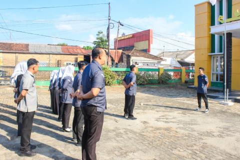 Mantapkan Komitmen Kerja, Bawaslu Kabupaten Pesawaran Gelar Apel Pagi