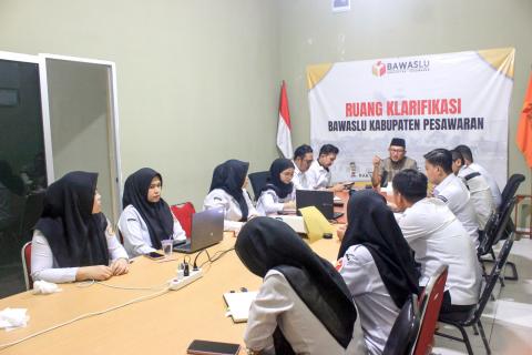 Evaluasi Mingguan, Bawaslu Kabupaten Pesawaran Jaga Kinerja Tetap Terarah dan Konsisten