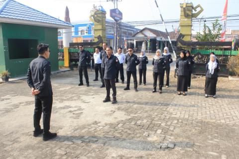 Apel Pagi, Bawaslu Kabupaten Pesawaran Perkuat Disiplin dan Koordinasi Jajaran
