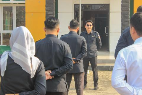 Apel Pagi, Bawaslu Kabupaten Pesawaran Perkuat Disiplin dan Koordinasi Jajaran