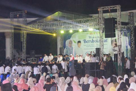 Pesawaran Bersholawat, Pajril Fatra Tekankan Nilai Persaudaraan dalam Kehidupan Demokrasi