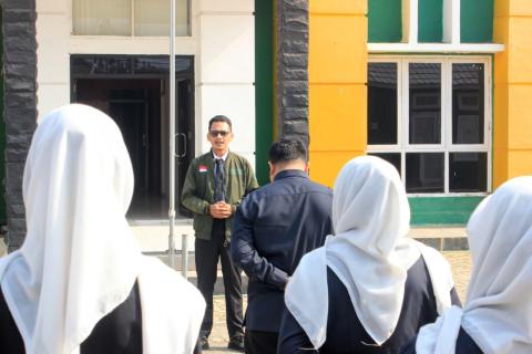Tekankan Disiplin sebagai Fondasi Kerja, Bawaslu Kabupaten Pesawaran Gelar Apel Pagi