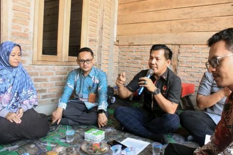 Bawaslu Kabupaten Pesawaran Ajak Sahabat Penyandang Disabilitas dan Kelompok Rentan Pahami Hak Kepemiluan
