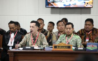 Bawaslu Pesawaran Hadiri Sidang Perselisihan Hasil Pemilihan di Mahkamah Konstitusi, Sampaikan Keterangan Berdasarkan Fakta Pengawasan.