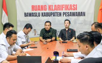 Bawaslu Kabupaten Pesawaran Matangkan Kinerja Pengawasan Melalui Rapat Evaluasi Program dan Koordinasi Internal