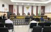 Pelaksanaan sidang perdana perkara pelanggaran tindak pidana Pemilu di Pengadilan Negeri (PN) Gedong Tataan, Senin (01/04).